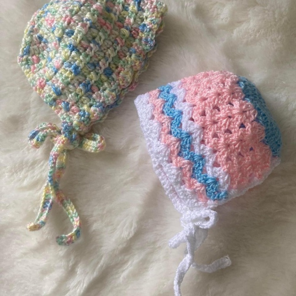 Baby girl bonnet